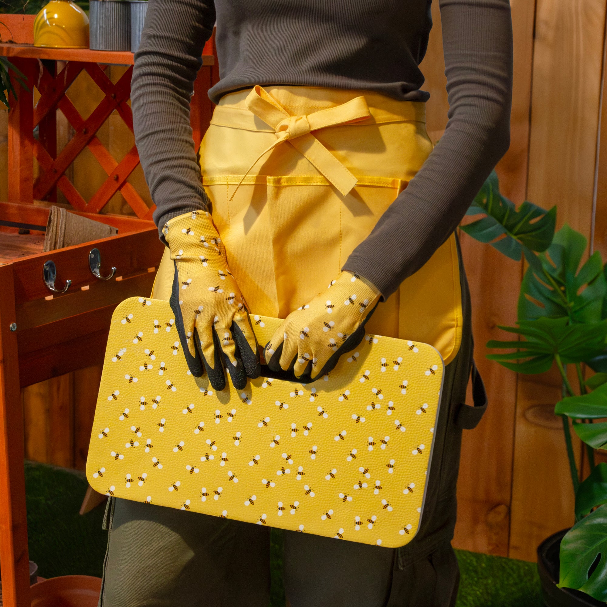 gardening gloves and kneeling pad set Garden Apron-Kneeler-Glove 3pc Set – GoGoGetOutside